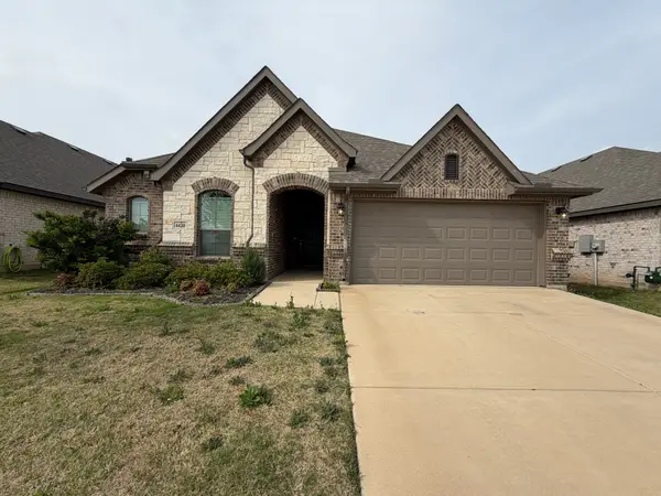 4420 Norcross Lane, Crowley, TX 76036