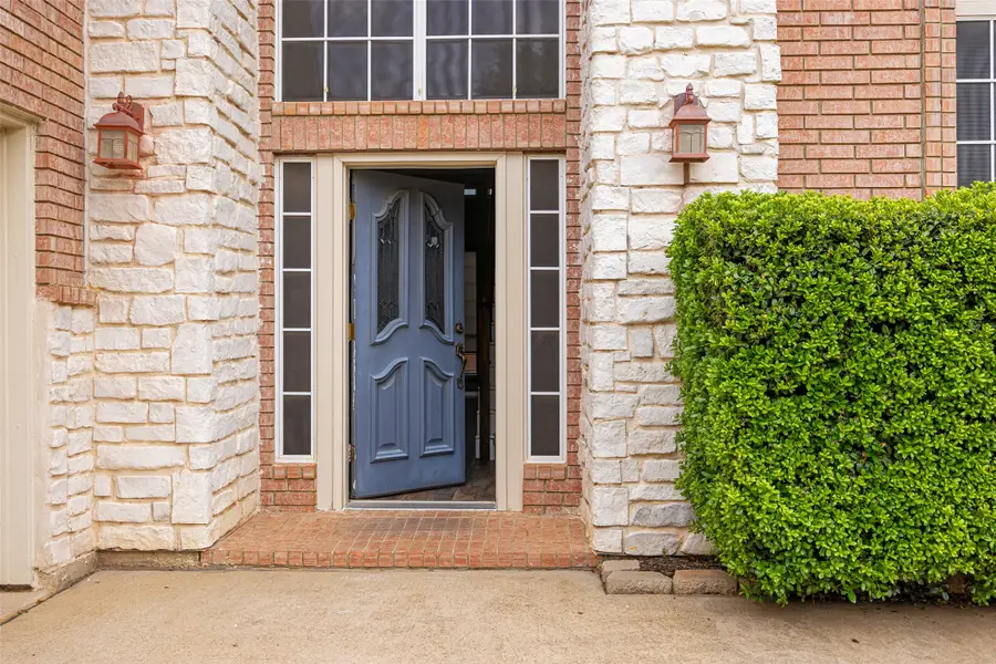 101 Edinburgh Court, Highland Village, TX 75077 - #3