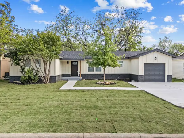 5008 Nadine Drive, Haltom City, TX 76117