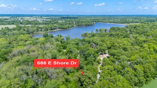 686 Eastshore Drive, Wills Point, TX 75169