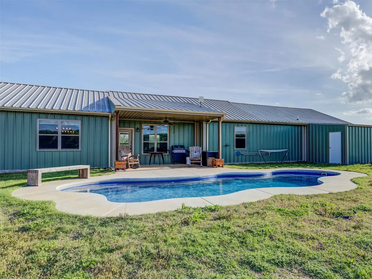 1020 County Road 1596, Alvord, TX 76225 - #1