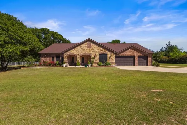 17909 Terrace Drive, Kemp, TX 75143