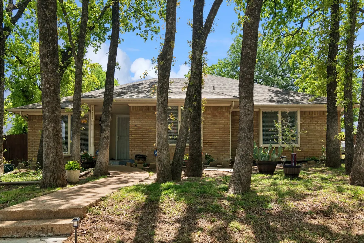 2024 Crooked, Arlington, TX 76006 - #1