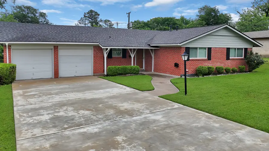 5621 Wedgworth Road, Fort Worth, TX 76133 - #2