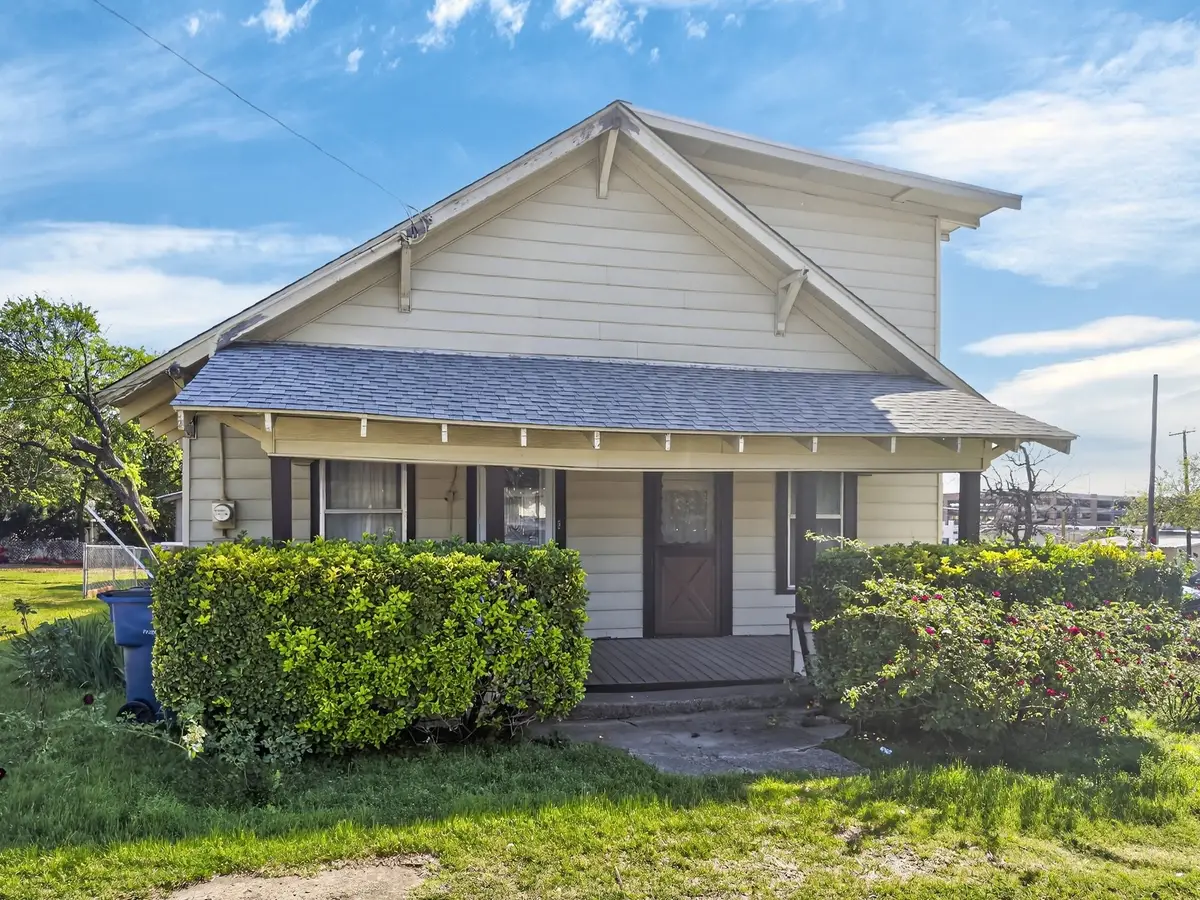 7011 Oak Street, Frisco, TX 75033 - #1