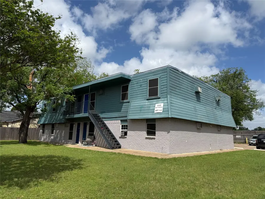 111 E Rogers Street, Arlington, TX 76011 - #3