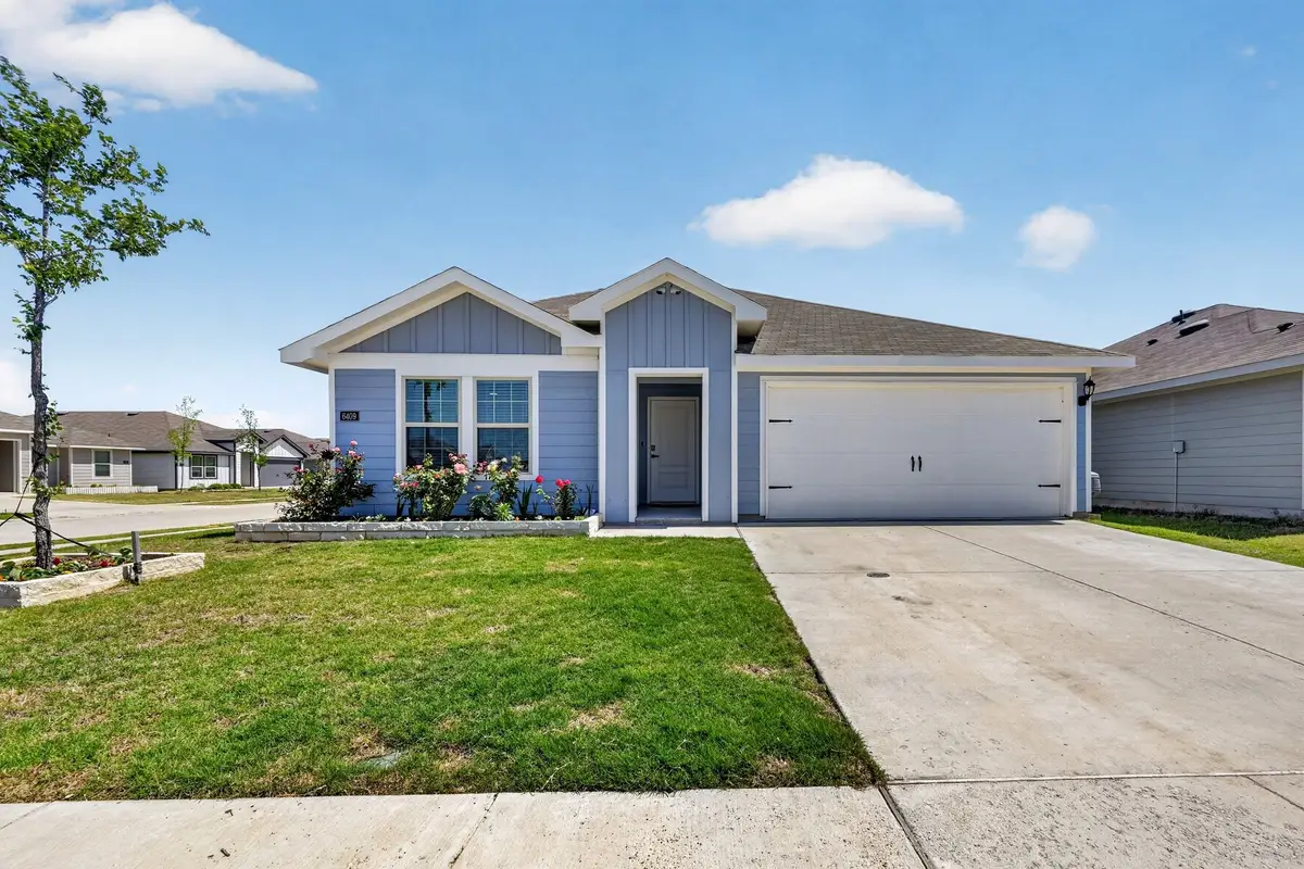 6409 Waterfall Lane, Princeton, TX 75407 - #1