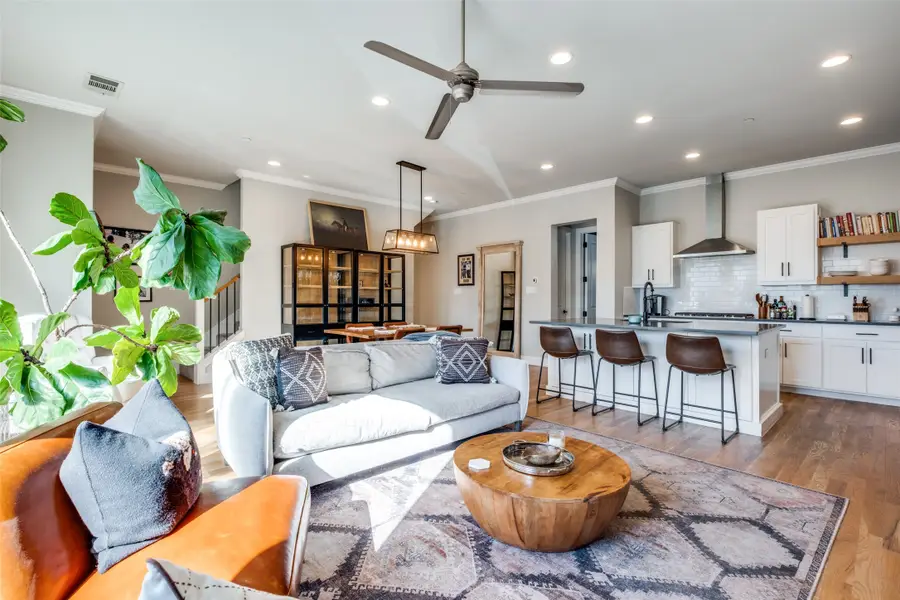 1262 N Prairie Avenue, Dallas, TX 75204 - #2