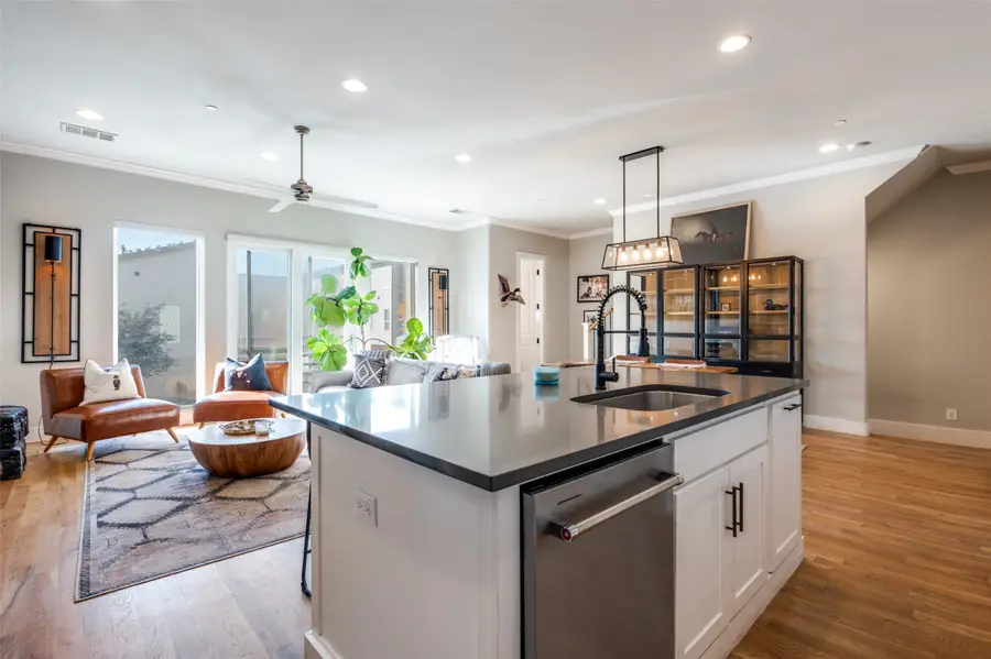 1262 N Prairie Avenue, Dallas, TX 75204 - #3