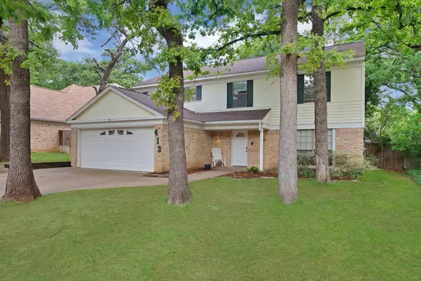 413 Wild Oak Lane, Euless, TX 76039