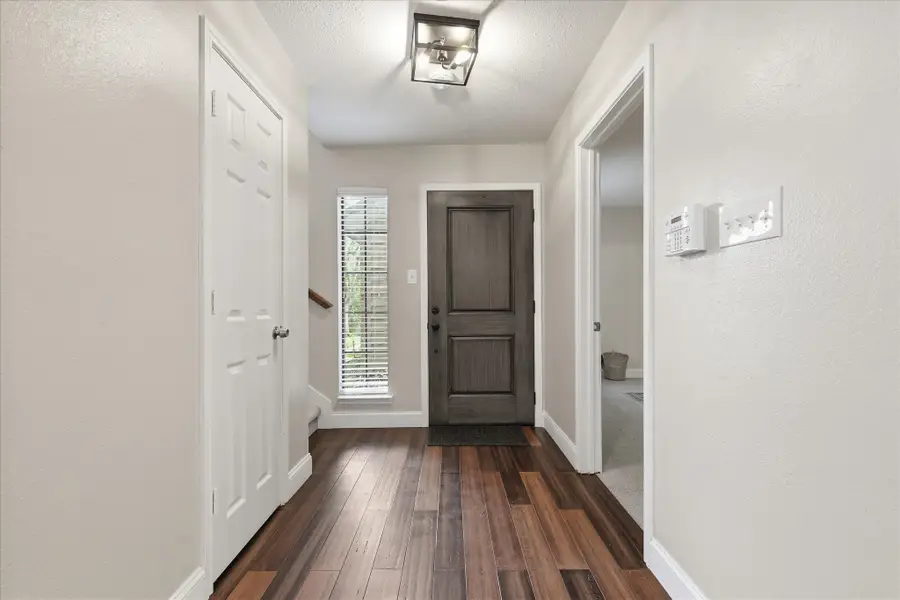 3805 Seminole Court, Carrollton, TX 75007 - #2