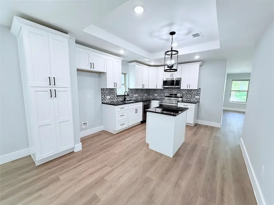 3603 Washington Street, Greenville, TX 75401 - #3