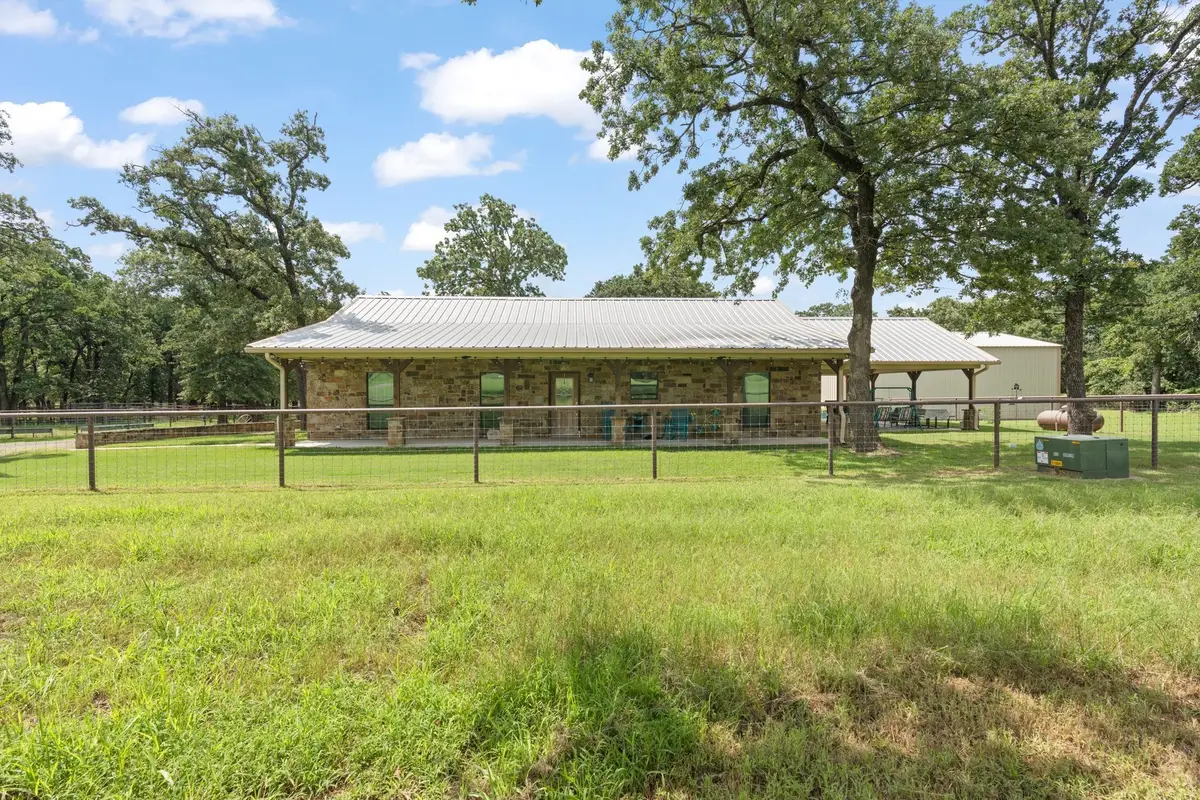 1338 Fm 67, Covington, TX 76636 - #1