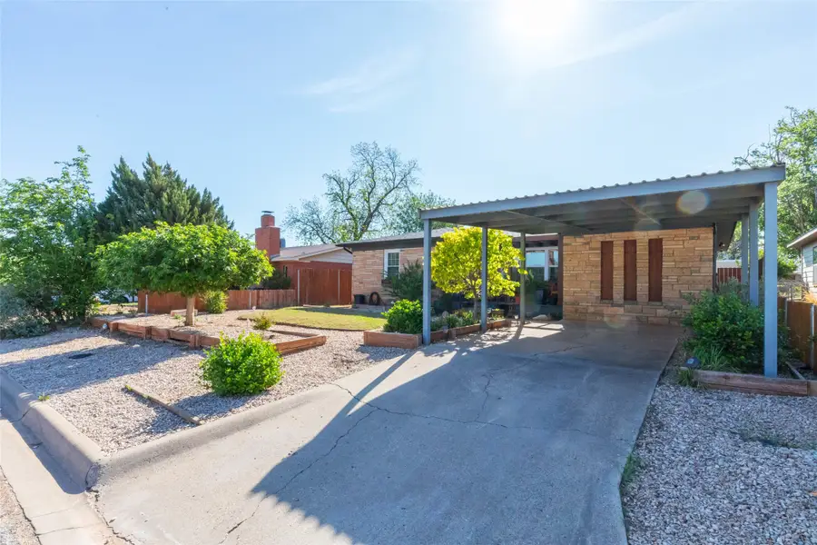 812 E 16th Street, Sweetwater, TX 79556 - #2