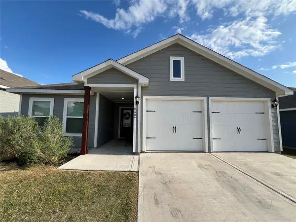 10809 Copper Hills Lane, Fort Worth, TX 76108