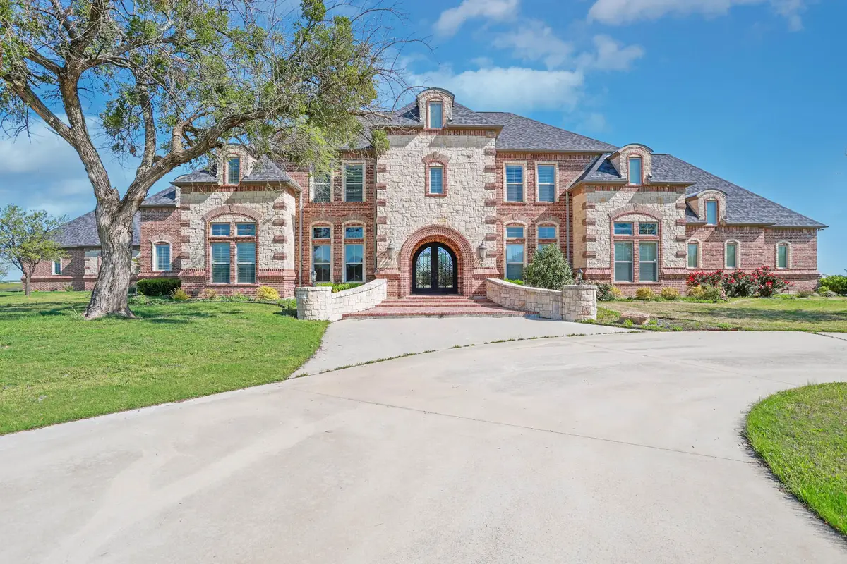 1200 Mcreynolds, Sanger, TX 76266 - #1