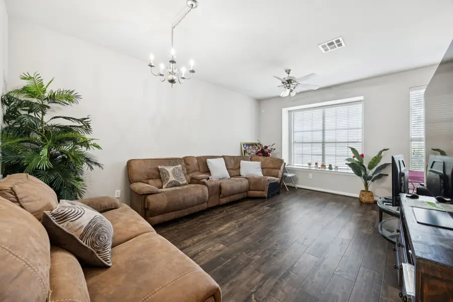 2564 Chambers Drive, Lewisville, TX 75067 - #2