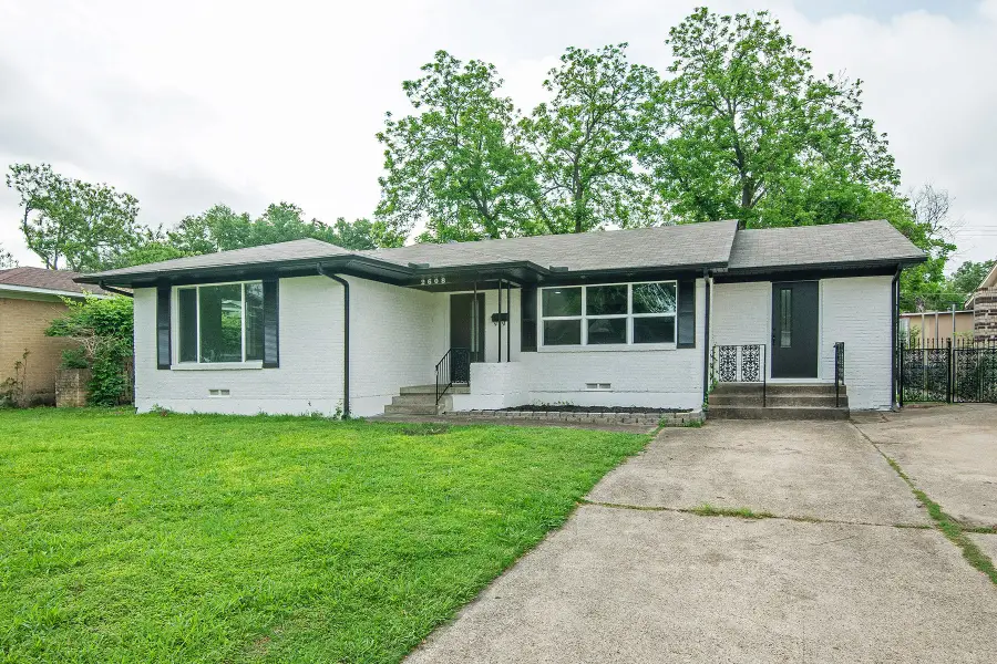 2608 Lockhart Avenue, Dallas, TX 75228 - #2