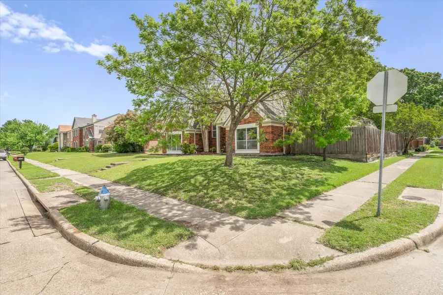 1116 Buckeye Drive, Mesquite, TX 75181 - #2