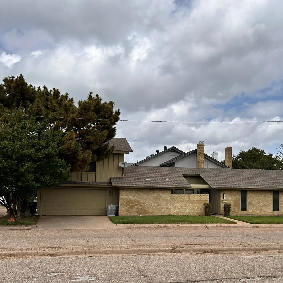 2220 Brigadoon Court, Arlington, TX 76013 - #1