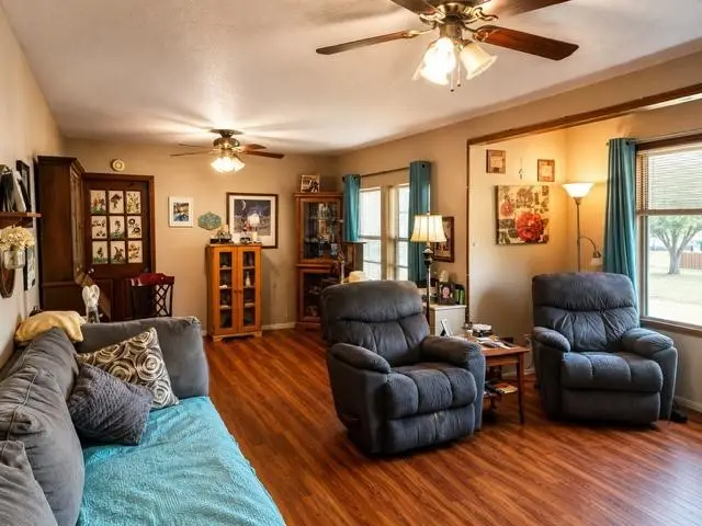 1271 Central Avenue, Newark, TX 76071 - #2