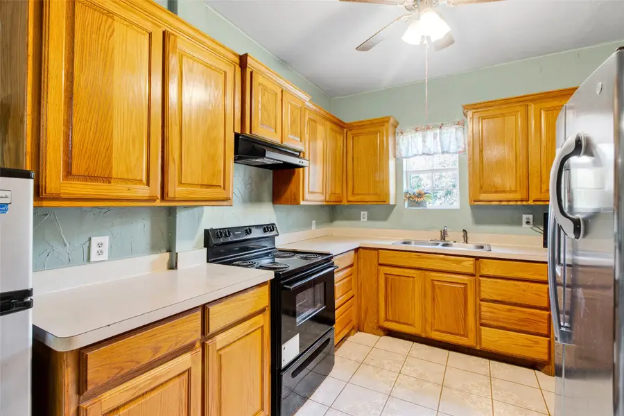 3083 Business Highway 377, Whitesboro, TX 76273 - #3