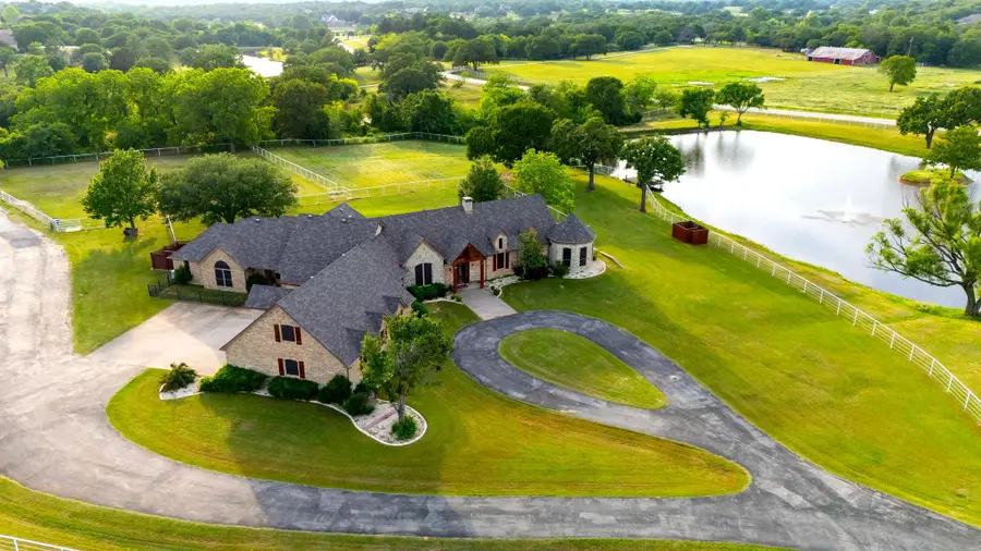 7583 Mountain View Road, Aubrey, TX 76227 - #3