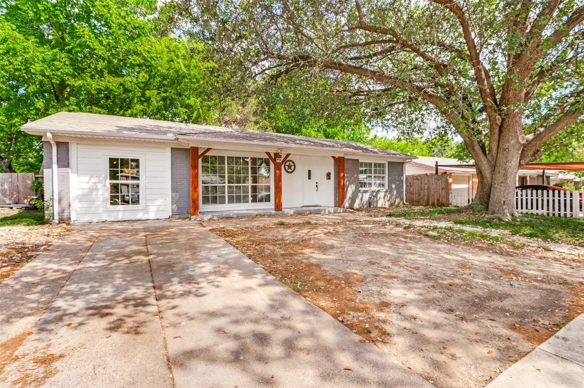 1625 Proctor Drive, Grand Prairie, TX 75051 - #1