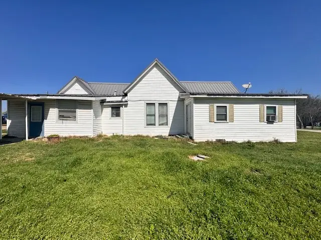 8208 Pearl, Lillian, TX 76061 - #2