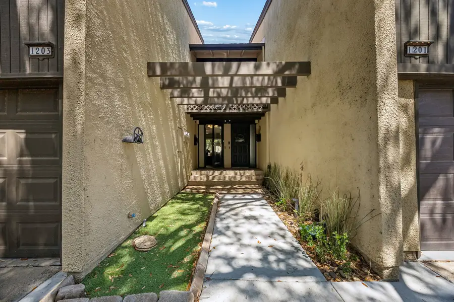 1203 Portales Lane #1203, Irving, TX 75061 - #3