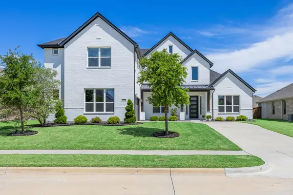 729 Lemmon Lane, Forney, TX 75126