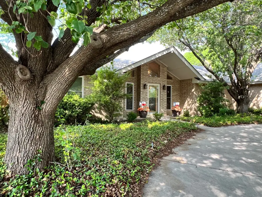 1311 Haven Drive, Comanche, TX 76442 - #2