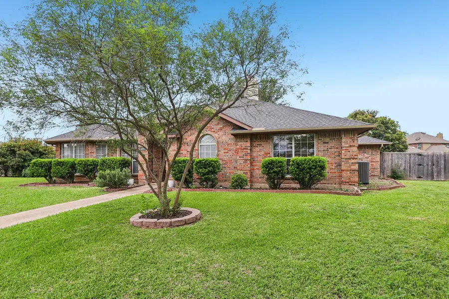 8205 Danbury Court, Rowlett, TX 75089 - #2