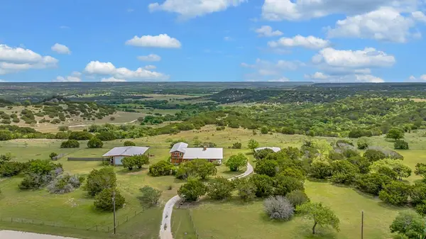 120 Private Road 2123, Meridian, TX 76665