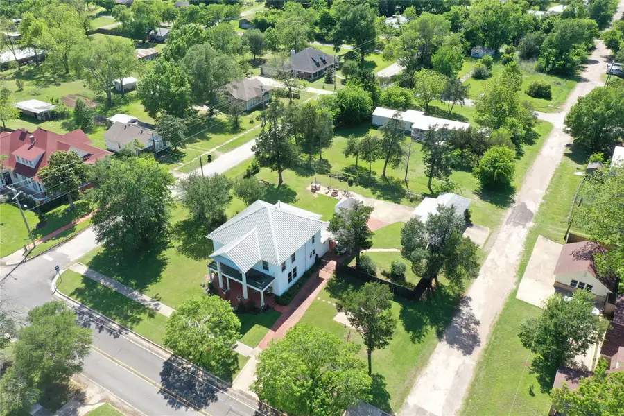 702 S 9th Avenue, Teague, TX 75860 - #2