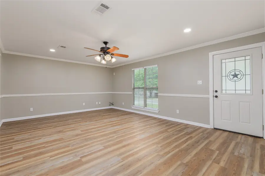 209 W Houston Lane, Van Alstyne, TX 75495 - #3