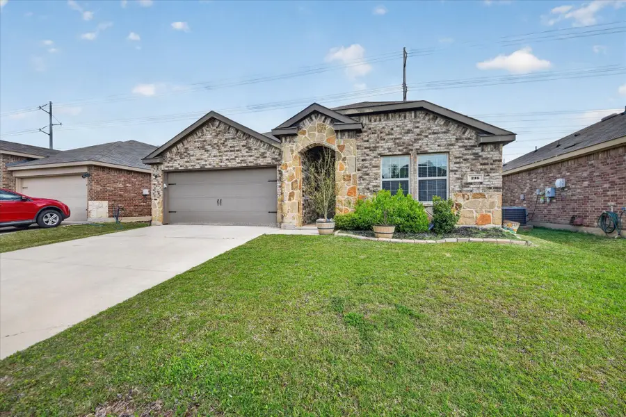216 Samuel Street, Denton, TX 76207 - #2