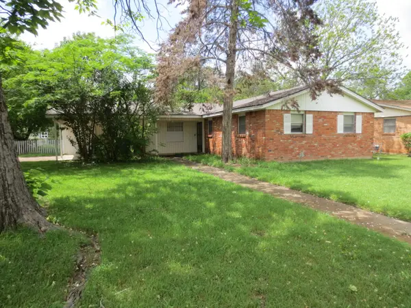 800 N 59th Street, Waco, TX 76710