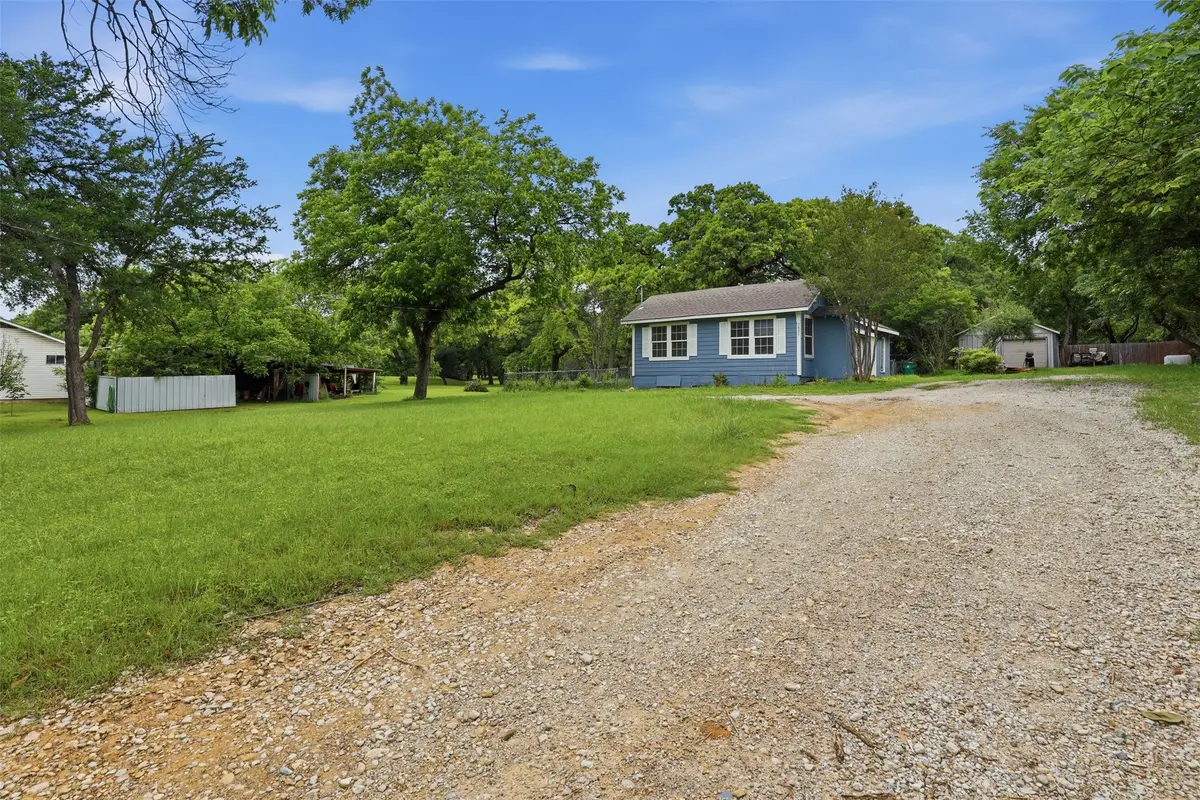 5821 Highland Avenue, Haltom City, TX 76117 - #1