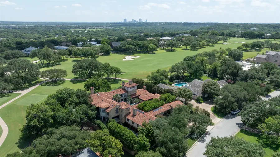 6236 Indian Creek Drive, Fort Worth, TX 76107 - #3
