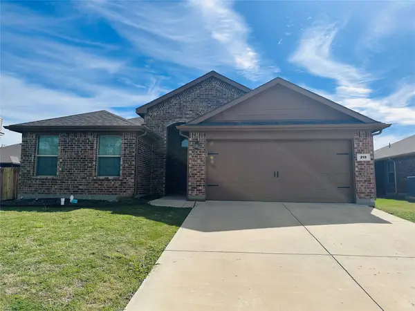 215 Belmont Park Drive, Ponder, TX 76259