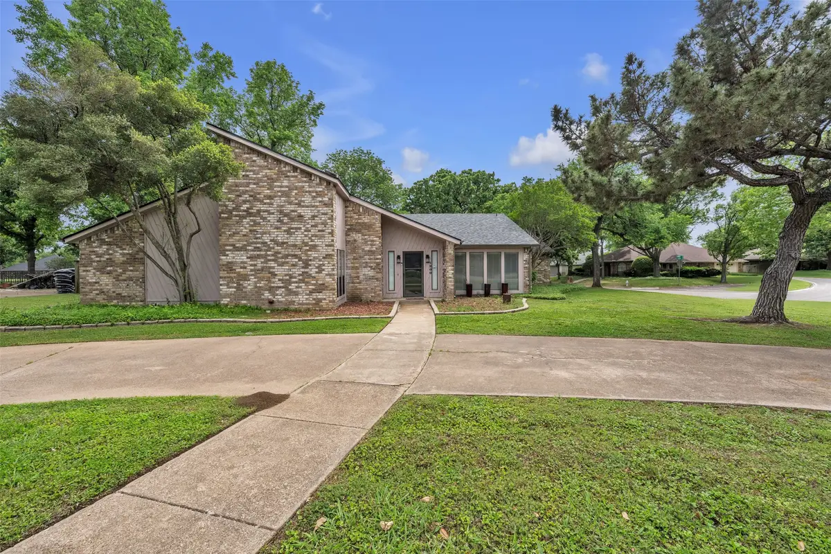 1200 Saint Andrews Court, Mansfield, TX 76063 - #1