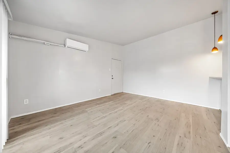 2627 Douglas Avenue, Dallas, TX 75219 - #3