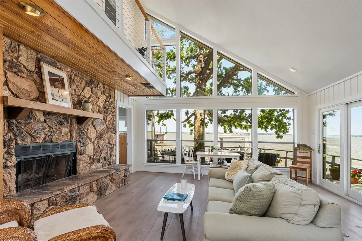 513 Winding Shore Drive, Tool, TX 75143 - #1