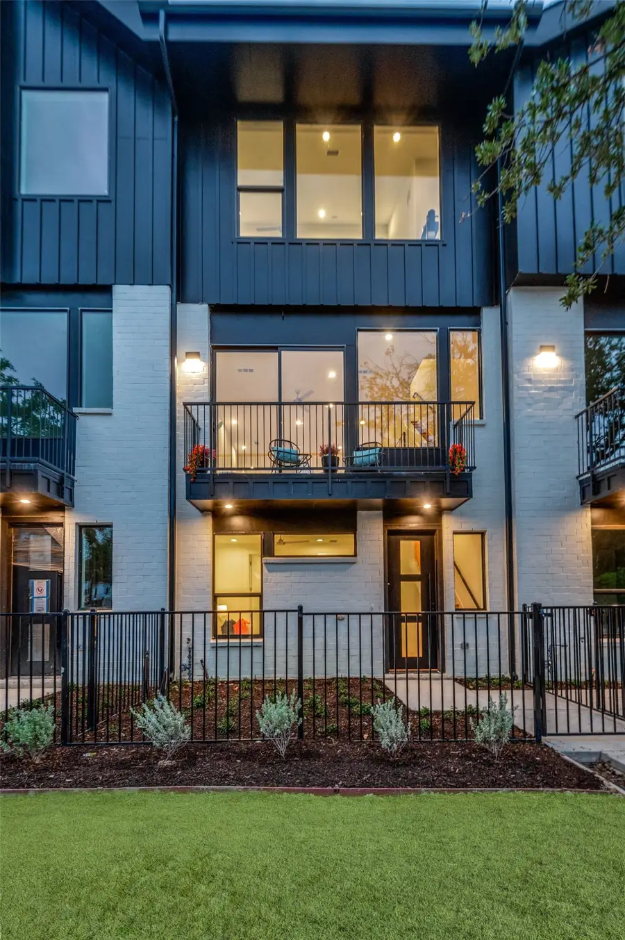 4125 N Reserve Circle, Addison, TX 75001 - #2