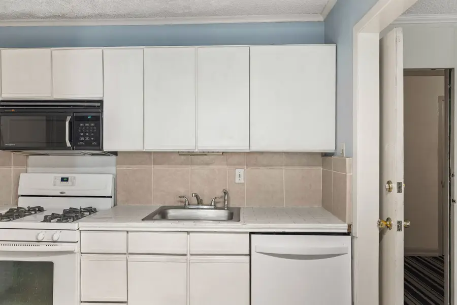 3883 Turtle Creek Boulevard #408, Dallas, TX 75219 - #2