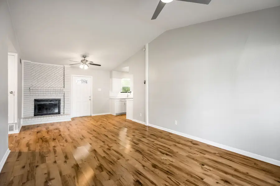 3814 Golden Hills Drive, Dallas, TX 75241 - #2