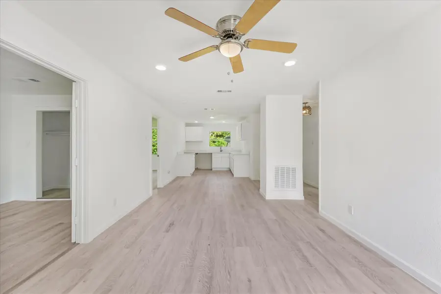 3835 Lovingood Drive, Dallas, TX 75241 - #3