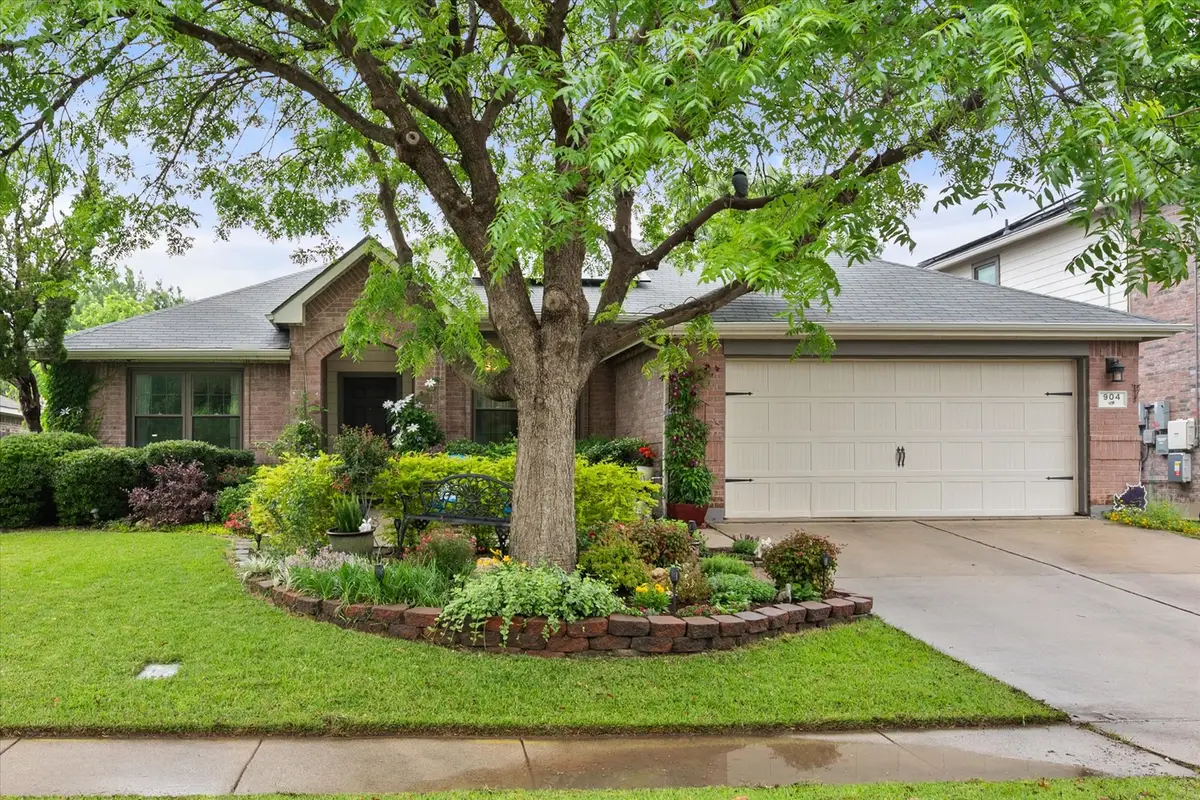 904 Lindstrom Drive, Fort Worth, TX 76131 - #1