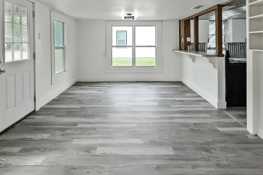 265 W Shirley Street, Stephenville, TX 76401 - #2